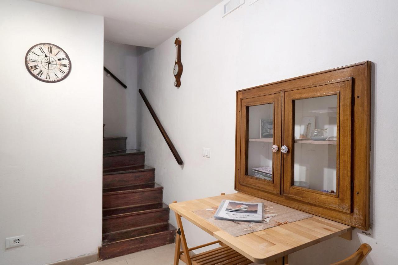 Hemingway'S Shelter Villa ลาสเปเซีย ภายนอก รูปภาพ