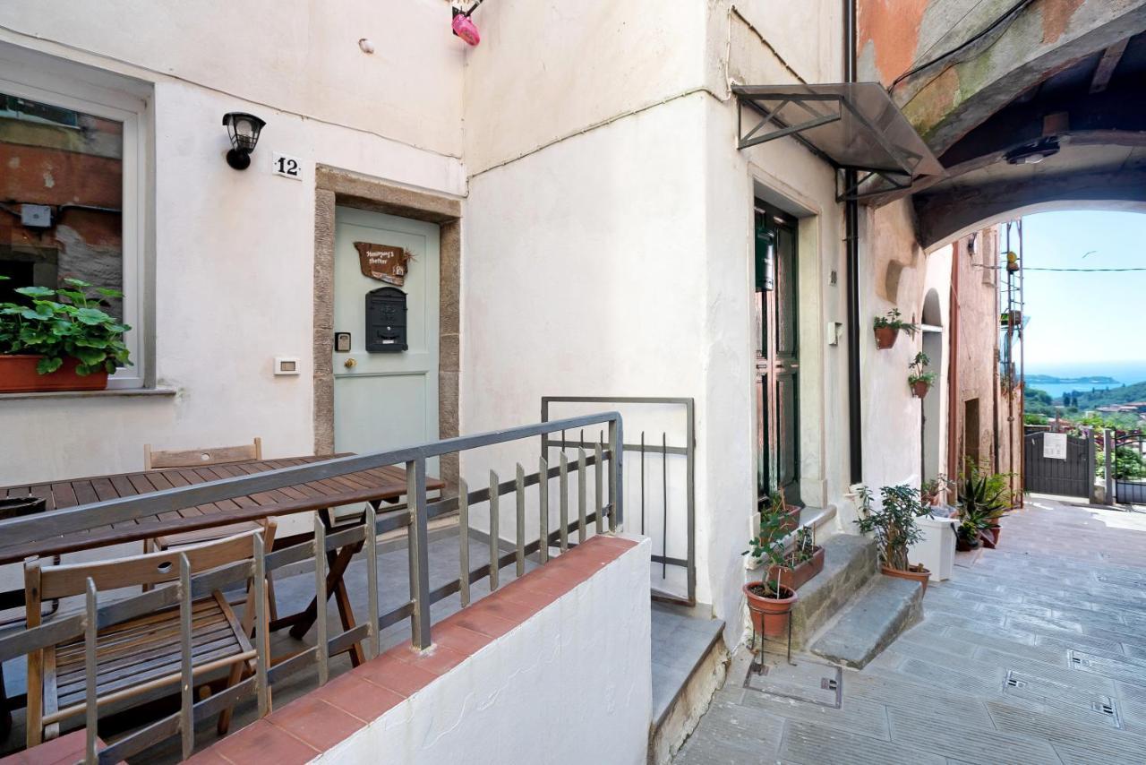 Hemingway'S Shelter Villa ลาสเปเซีย ภายนอก รูปภาพ